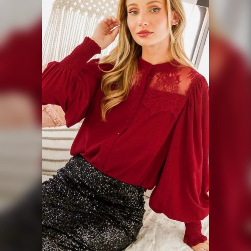 Scalloped Lace Burgundy Top